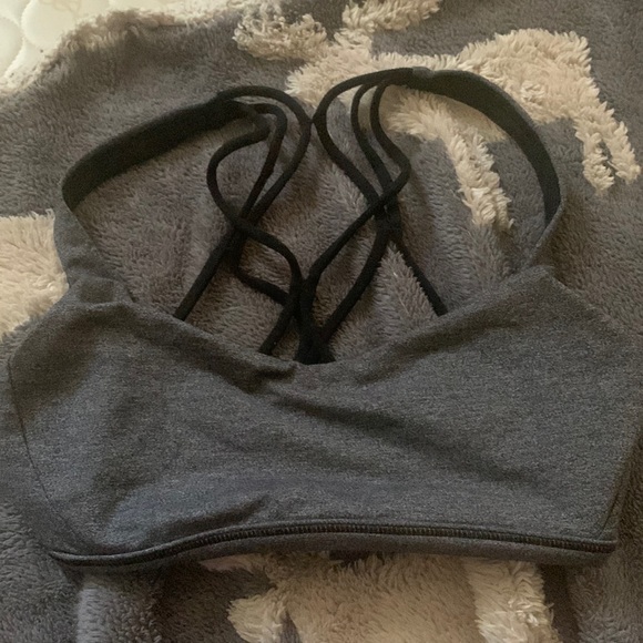 Lululemon Free To Be Zen Heather Black Grey Bra - Picture 4 of 5